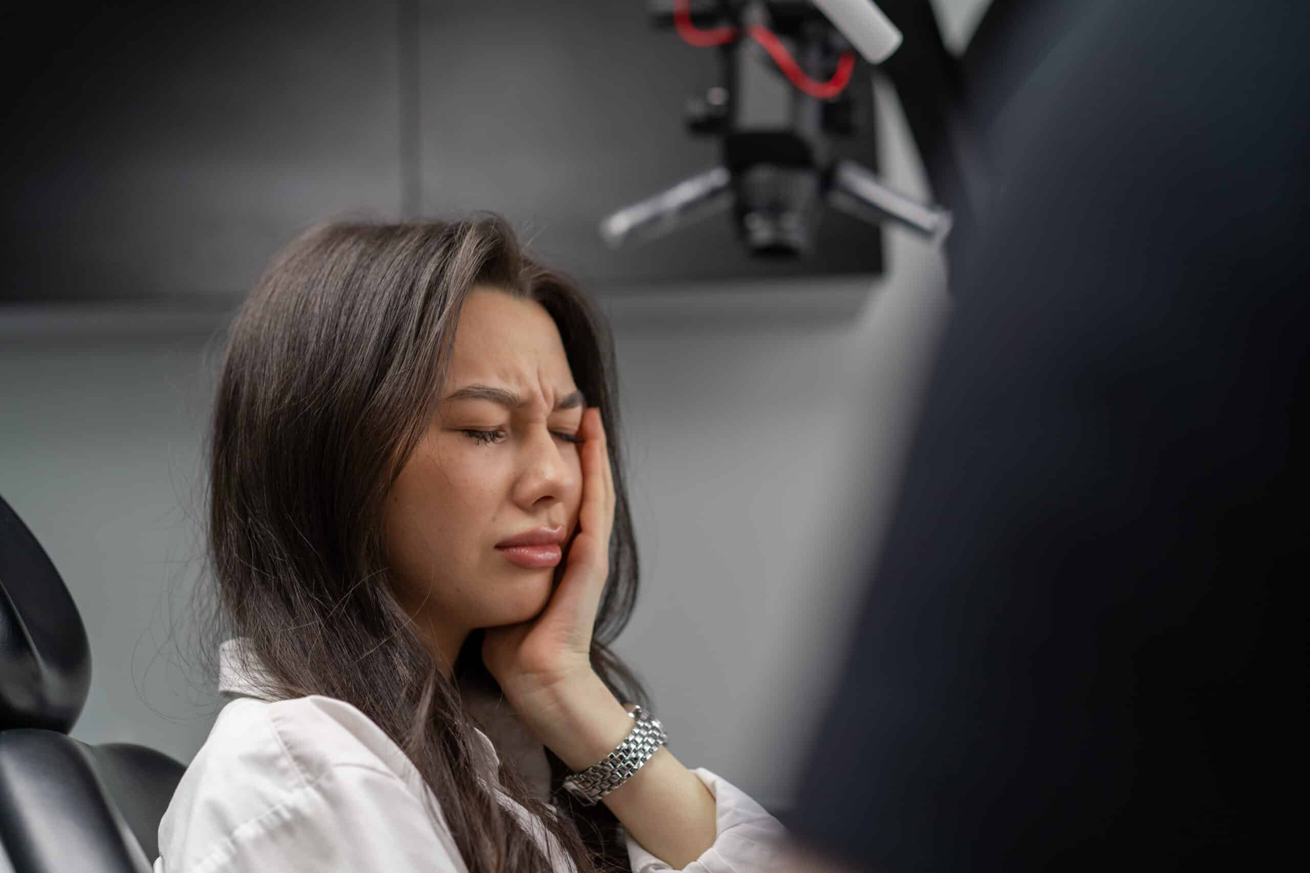 Can an Emergency Dentist Treat a Toothache?