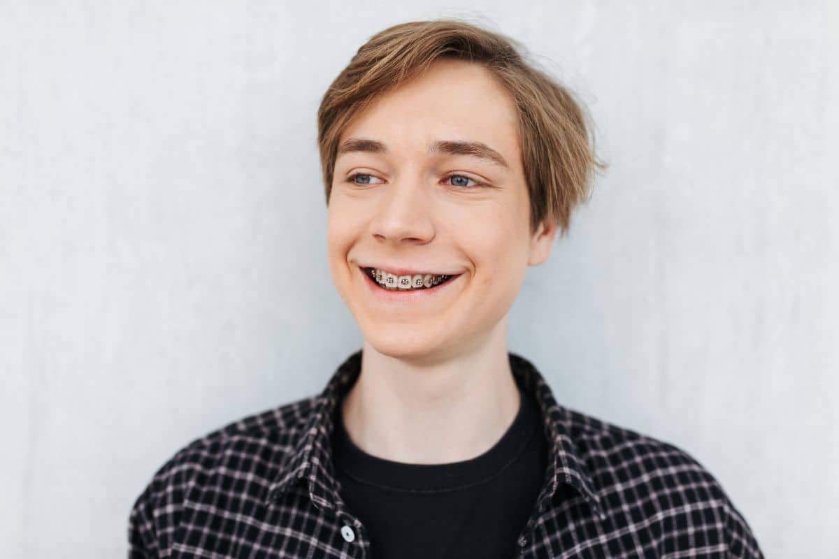 How Can I Keep My Teeth Clean With Braces?